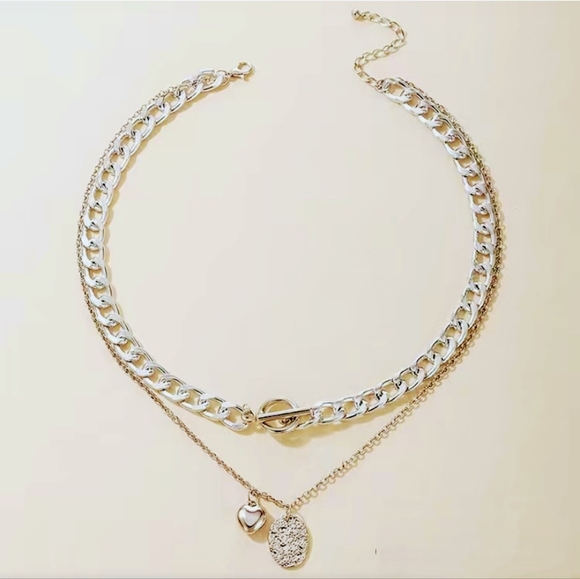 Silver Chunky Fashion Necklace - Picture 1 of 2